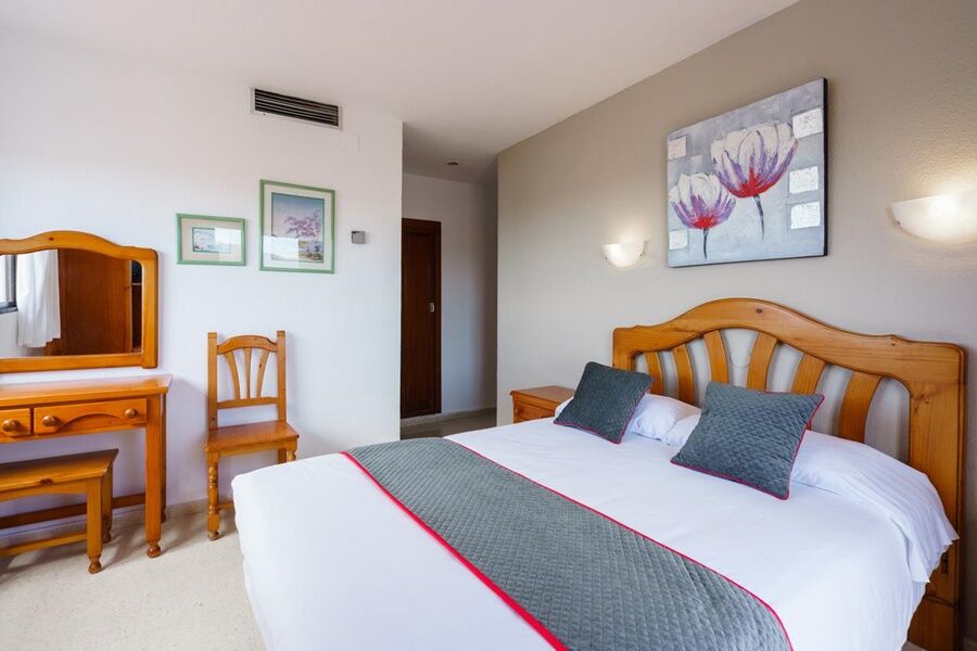 Oyo Hotel Costa Andaluza Мотриль Экстерьер фото